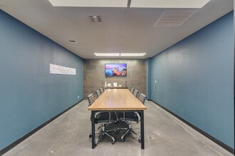 4925 Davis Blvd, Fort Worth, TX à louer Photo intérieure– Image 2 sur 9