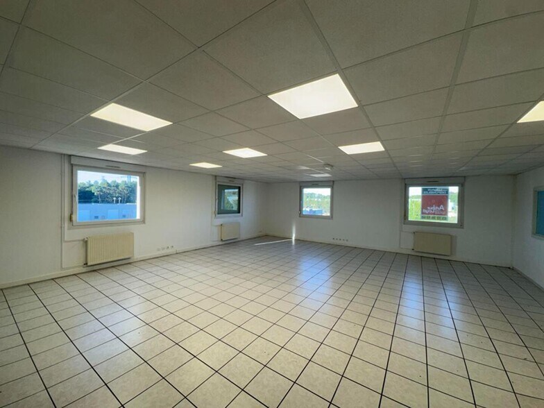 Bureau dans Saint-Avold à vendre - Photo de l’immeuble – Image 3 sur 5