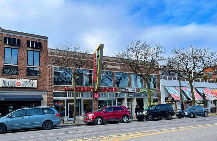 106-110 S Main St, Royal Oak, MI à louer - Photo de l’immeuble – Image 1 sur 12