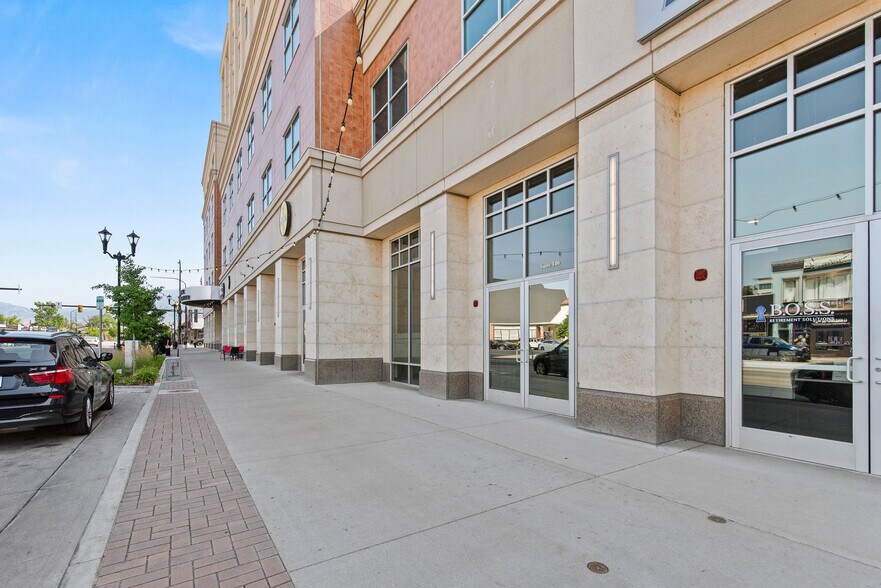 180 N University Ave, Provo, UT à louer - Photo de l’immeuble – Image 3 sur 5