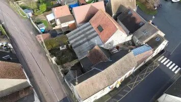 Plus de détails pour Local d’activités à vendre