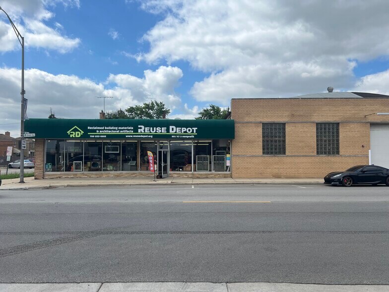 7829-7839 W Grand Ave, Elmwood Park, IL à louer - Photo de l’immeuble – Image 2 sur 49