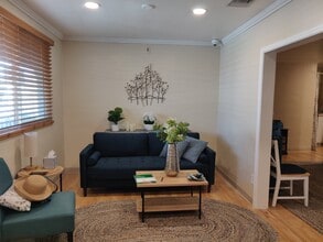 4533 College Ave, San Diego, CA à louer Photo intérieure– Image 1 sur 9