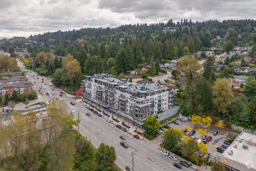 3227-3239 Saint Johns St, Port Moody, BC à vendre - Aérien – Image 3 sur 4