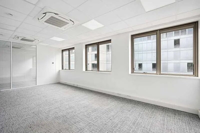 68 Rue De Villiers, Levallois-Perret à louer - Photo de l’immeuble – Image 3 sur 9