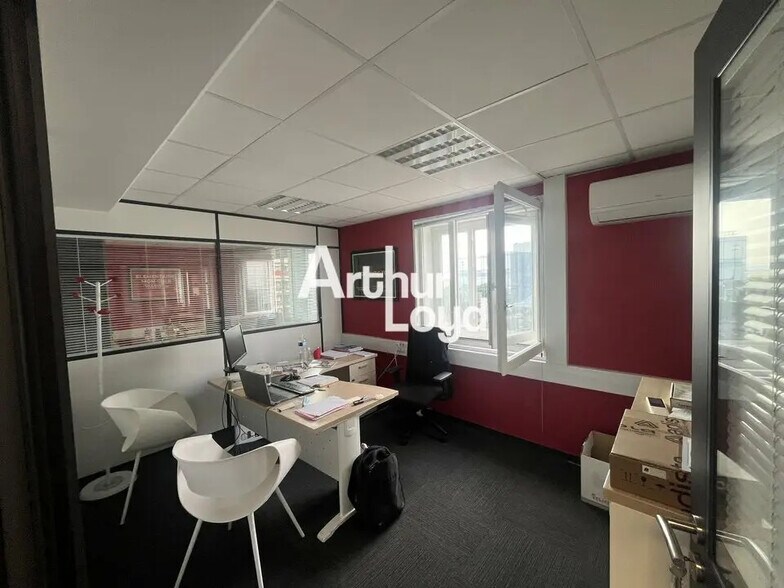 Bureau dans Nice à louer - Photo de l’immeuble – Image 3 sur 4