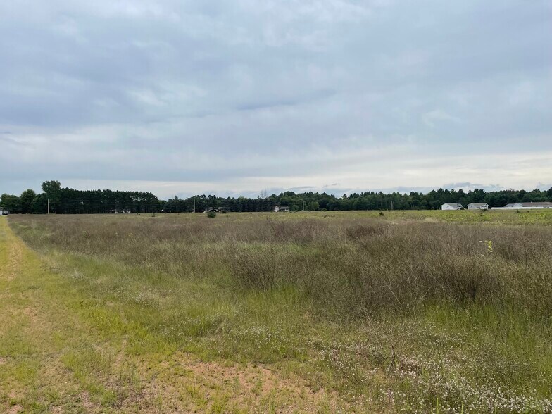 2235 Pleasant Dr, Kronenwetter, WI à vendre - Photo de l’immeuble – Image 3 sur 3