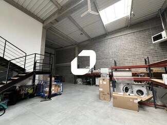 Plus de détails pour Différents types d’espaces à louer