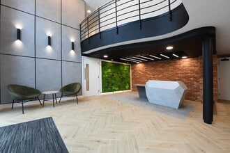 Church St, Wilmslow à louer Photo de l’immeuble– Image 1 sur 6