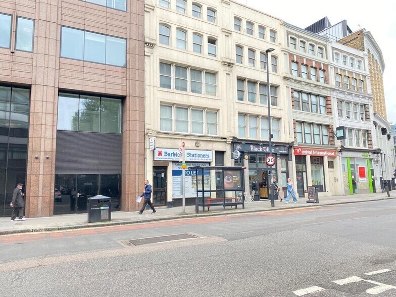 4 Goswell Rd, Londres à louer - Photo de l’immeuble – Image 3 sur 13