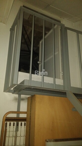 Local commercial dans Córdoba, Córdoba à louer - Photo de l’immeuble – Image 2 sur 4