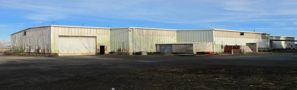 Portland Net Leased Cannabis Portfolio portefeuille de 2 biens à vendre sur LoopNet.fr - Photo de l’immeuble – Image 3 sur 5