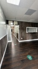 11300 NW 87th Ct, Hialeah, FL à louer Photo intérieure– Image 2 sur 10