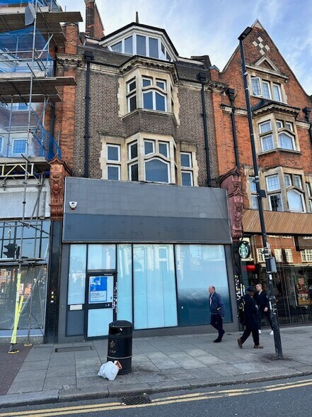 5 Golders Green Rd, Londres à louer - Photo principale – Image 1 sur 1