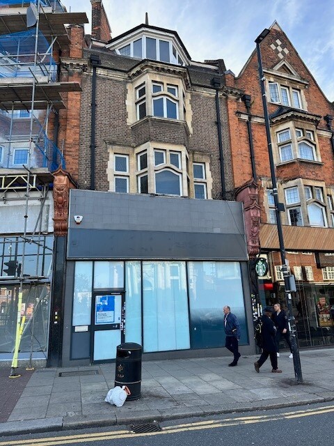 5 Golders Green Rd, Londres à louer Photo principale– Image 1 sur 2