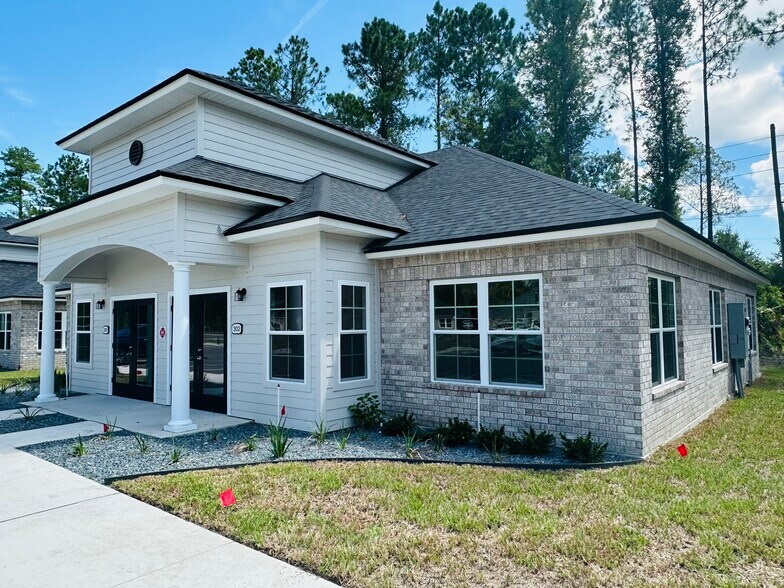 48 Roberts Village Ct, Fruit Cove, FL à louer - Photo principale – Image 2 sur 10