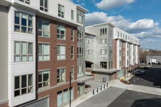 Plus de détails pour 2 Los Angeles St, Newton, MA - Local commercial à louer