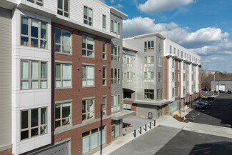 Plus de détails pour 2 Los Angeles St, Newton, MA - Local commercial à louer