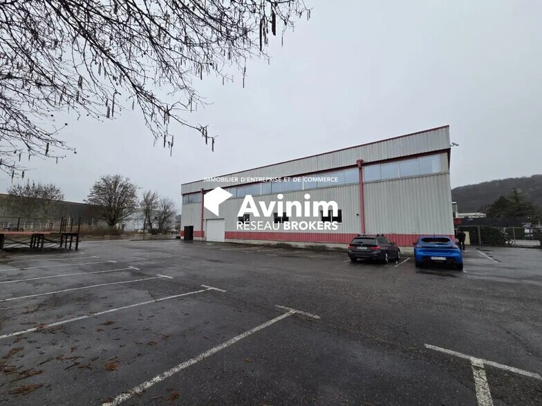 Industriel/Logistique dans Sillingy à louer - Photo de l’immeuble – Image 3 sur 14