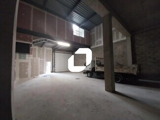 Plus de détails pour Bureau, Local d'activités à louer