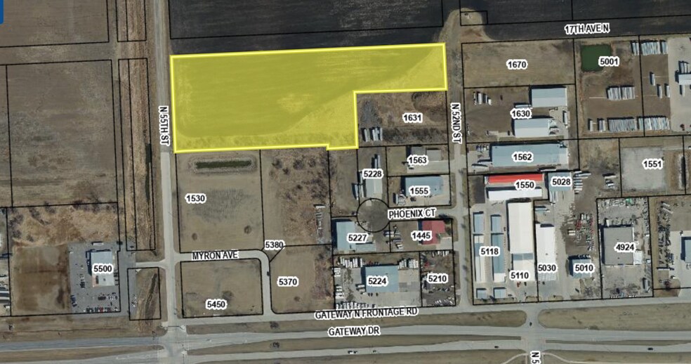 5450 Gateway Dr, Grand Forks, ND à vendre - Photo principale – Image 1 sur 2