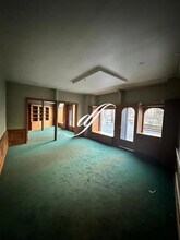 Local commercial dans Paris à louer Photo intérieure– Image 2 sur 3