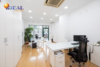 Plus de détails pour Local commercial à vendre