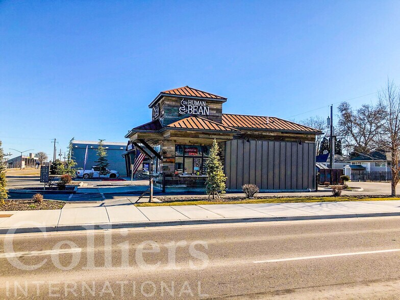 305 S 21st Ave, Caldwell, ID à vendre - Photo de l’immeuble – Image 3 sur 4