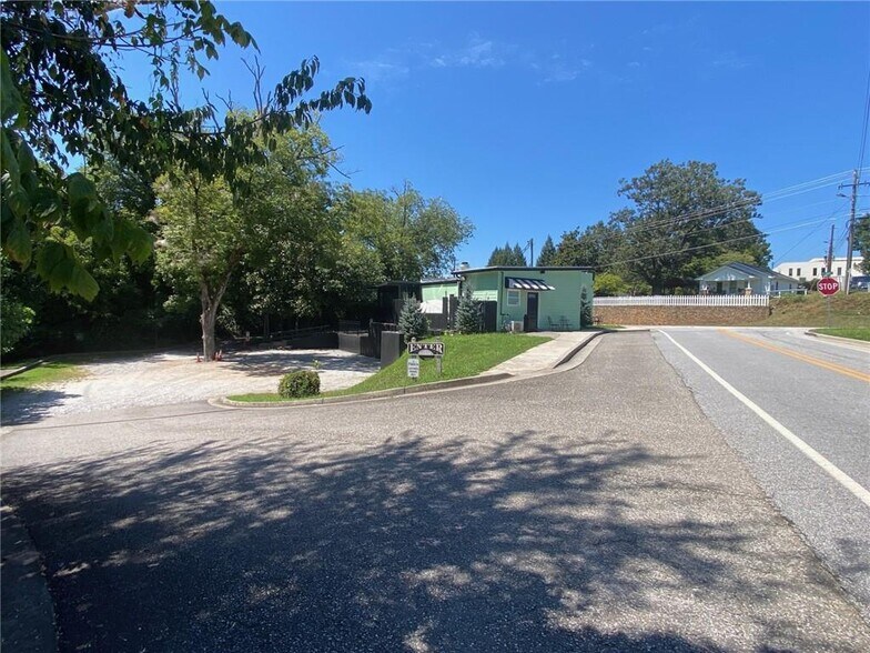 270 E Main St, Dahlonega, GA à vendre - Photo de l’immeuble – Image 3 sur 10
