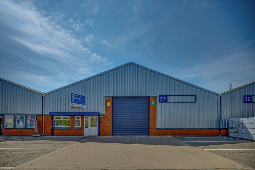 Station Rd, Birmingham à louer - Photo principale – Image 1 sur 26