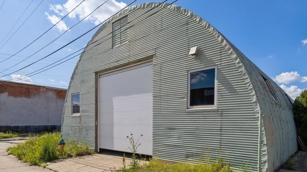 635 New York Ave, Des Moines, IA à louer - Vidéo sur l’annonce professionnelle – Image 2 sur 22