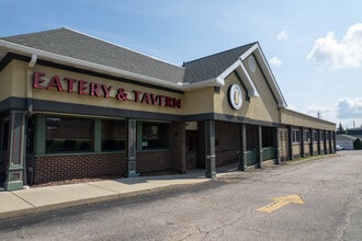 25 Ghent Rd, Akron, OH à louer Photo intérieure– Image 1 sur 20