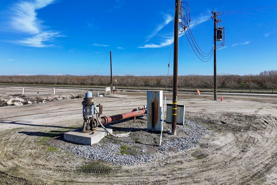 San Mateo Road, Mendota, CA à vendre - Photo de l’immeuble – Image 3 sur 12