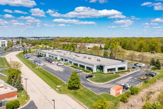 2130 Point Blvd, Elgin, IL - VUE AÉRIENNE  vue de carte