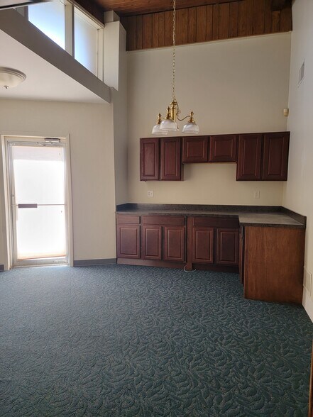 3403 Lancaster Pike, Wilmington, DE à louer - Photo de l’immeuble – Image 2 sur 13