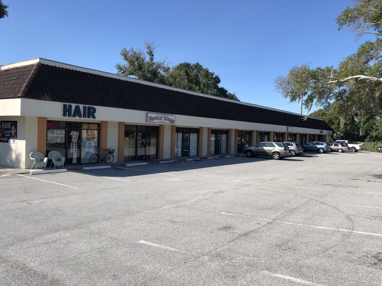 1271-1291 San Christopher Dr, Dunedin, FL à louer - Photo de l’immeuble – Image 2 sur 17