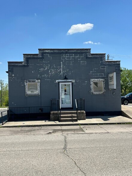 720 S Broadway St, Greensburg, IN à vendre - Photo de l’immeuble – Image 2 sur 20