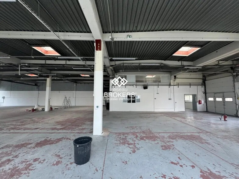 Industriel/Logistique dans Aubervilliers à louer - Photo de l’immeuble – Image 3 sur 9