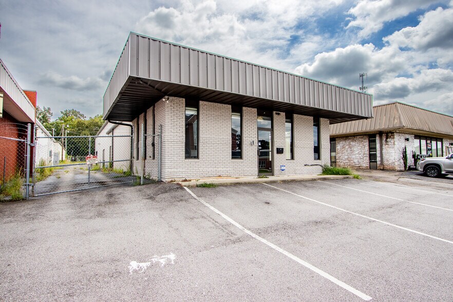 1049 Sunset Blvd, West Columbia, SC à louer - Photo de l’immeuble – Image 2 sur 10