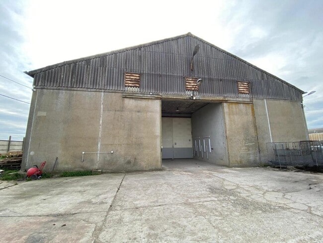 Plus de détails pour Industriel/Logistique à louer