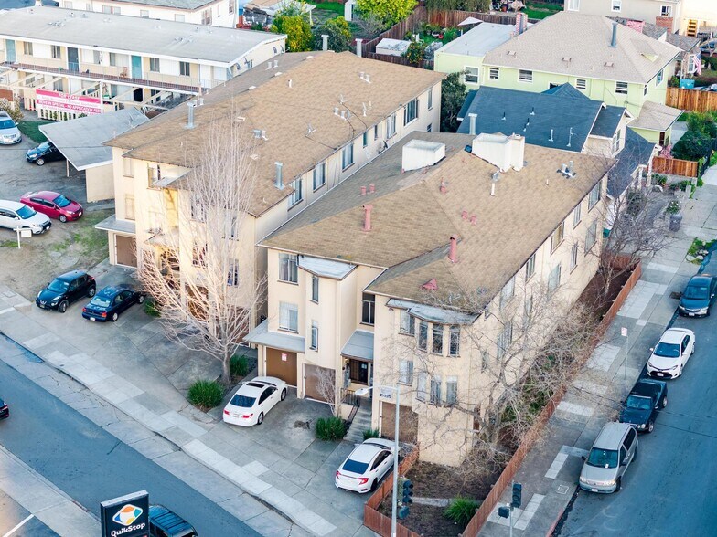 3% Loan Rate!!! Reduced $851K - 7% CAP portefeuille de 2 biens à vendre sur LoopNet.fr - Photo de l’immeuble – Image 3 sur 12