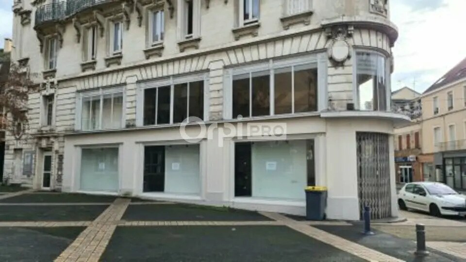 Local commercial dans Montluçon à vendre - Photo de l’immeuble – Image 3 sur 10