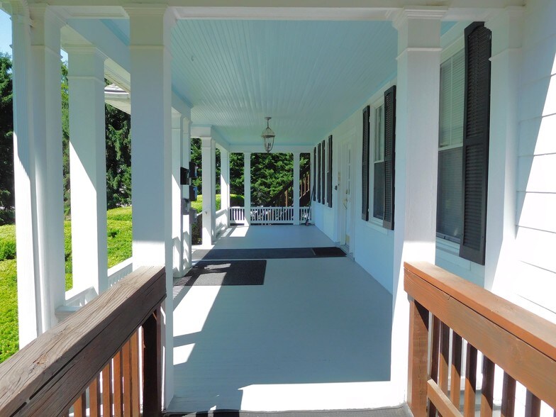 707 N Hickory Ave, Bel Air, MD à louer - Photo de l’immeuble – Image 2 sur 16