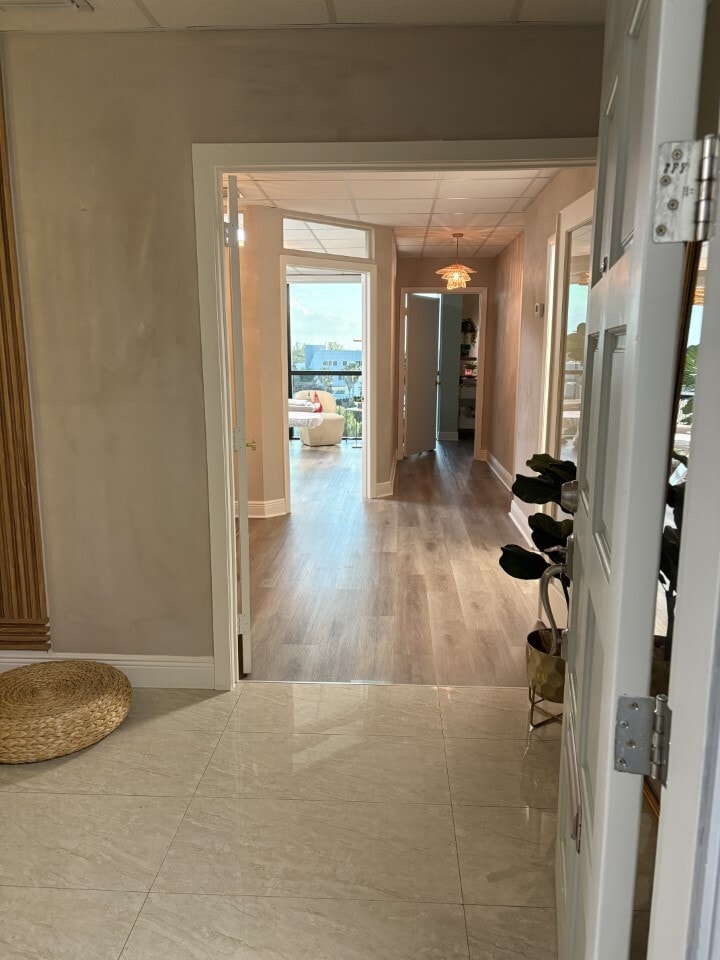 5975 Sunset Dr, Miami, FL à louer Photo intérieure– Image 1 sur 4