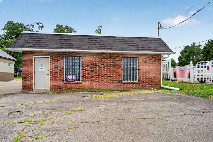 1525 Parkway Ave, Trenton, NJ à louer - Photo de l’immeuble – Image 2 sur 31