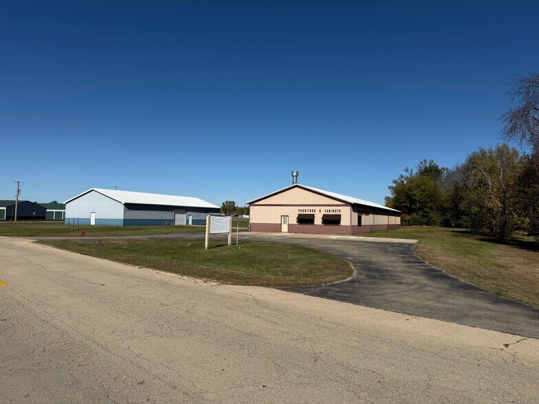 1225 22nd Ave, Fulton, IL à vendre - Photo de l’immeuble – Image 3 sur 10