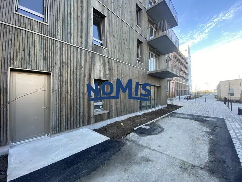 Local commercial dans Nantes à vendre - Photo de l’immeuble – Image 2 sur 4