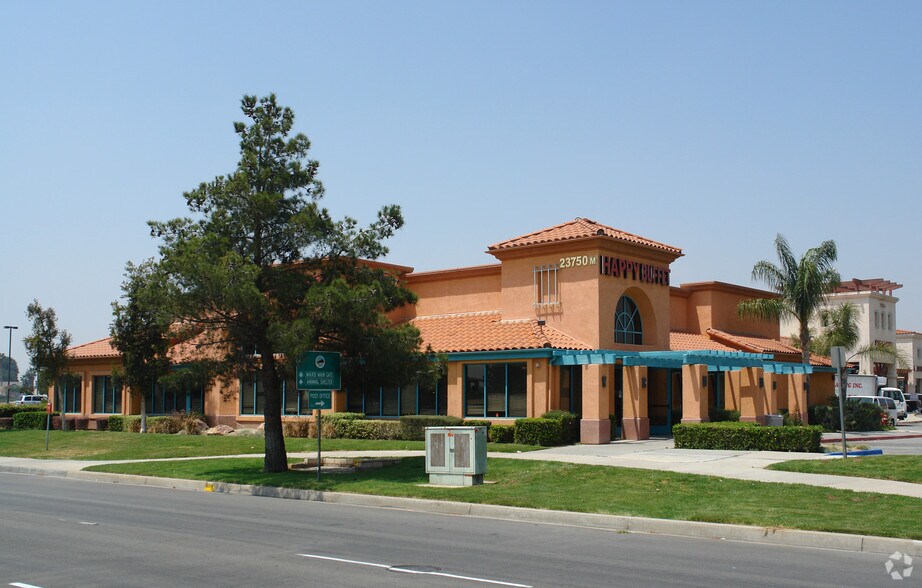 23750 Alessandro Blvd, Moreno Valley, CA à vendre - Photo principale – Image 1 sur 3