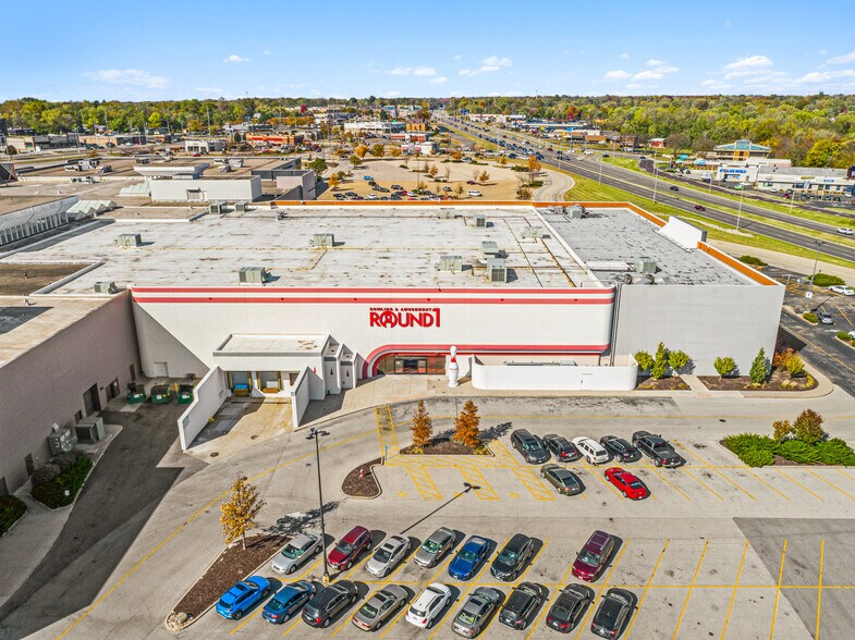 2200 W War Memorial Dr, Peoria, IL à louer - Photo de l’immeuble – Image 3 sur 6