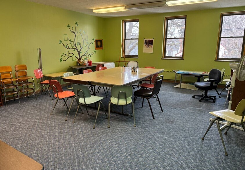 4501 Bloomington Ave, Minneapolis, MN à vendre - Photo intérieure – Image 3 sur 5